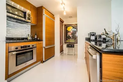 50 Biscayne Blvd #1807, Miami, FL 33132 - Photo 4