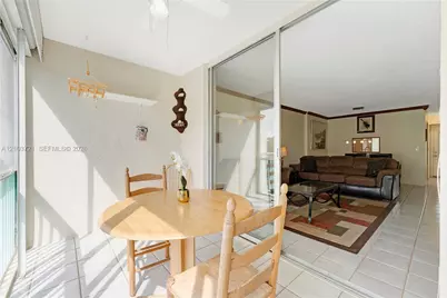 206 SE 10th St #303, Dania Beach, FL 33004 - Photo 26