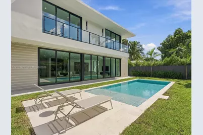 8220 SW 62nd Ct, Miami, FL 33143 - Photo 10