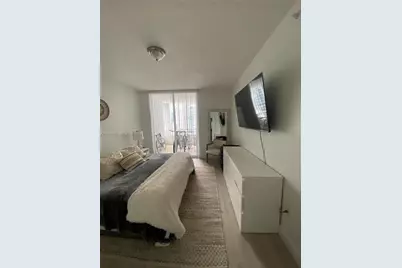 170 SE 14th St #1908, Miami, FL 33131 - Photo 12
