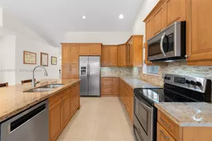 1381 NW 129th Way, Sunrise, FL 33323 - Photo 12