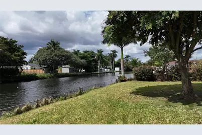 9120 Little River Dr, Miami, FL 33147 - Photo 10