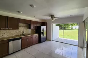 5060 Elmhurst Rd, West Palm Beach, FL 33417 - Photo 6