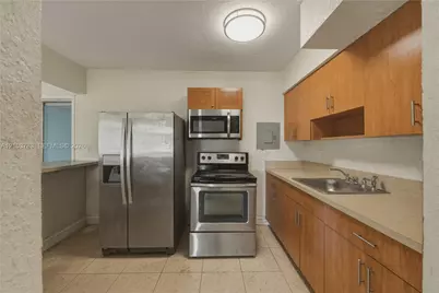1875 NW 134th St, Miami, FL 33167 - Photo 4