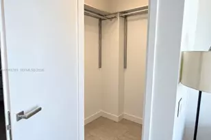 1300 Brickell Bay Dr, Miami, FL 33131 - Photo 28