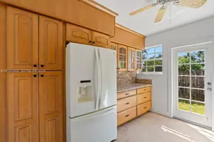 6027 SW 15th St, West Miami, FL 33144 - Photo 8