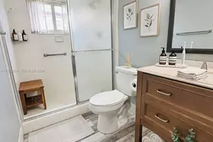 850 SW 133rd Terrace, Pembroke Pines, FL 33027 - Photo 24