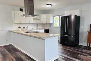 850 SW 133rd Terrace, Pembroke Pines, FL 33027 - Photo 4
