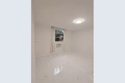 915 Jefferson Ave #2C, Miami Beach, FL 33139 - Photo 14