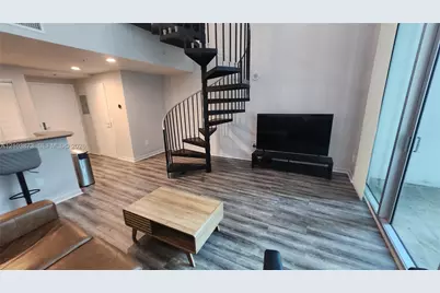300 S Biscayne Blvd #L-808, Miami, FL 33131 - Photo 14