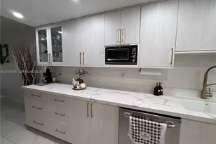14121 SW 66th St, Miami, FL 33183 - Photo 4