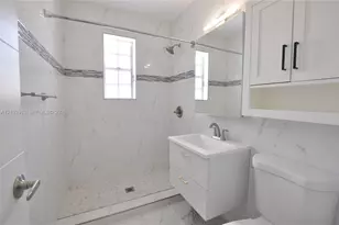 10504 SW 77th Ct, Pinecrest, FL 33156 - Photo 8