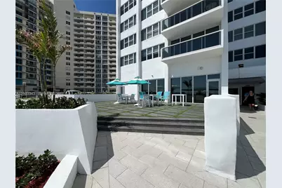 3140 S Ocean Dr #303, Hallandale Beach, FL 33009 - Photo 18