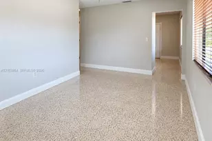 1709 NW 5th St, Miami, FL 33125 - Photo 2