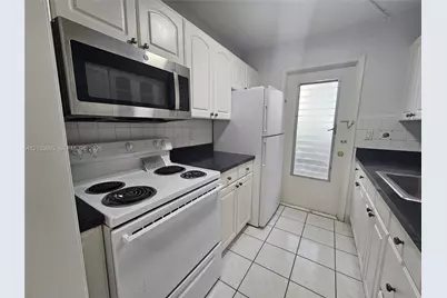 1719 Wiley St #2, Hollywood, FL 33020 - Photo 8