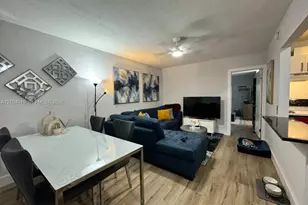 1860 Venice Park Dr, North Miami, FL 33181 - Photo 4