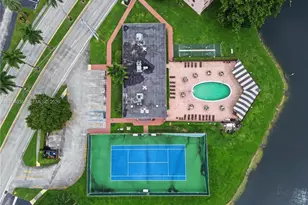 9850 Sunrise Lakes Blvd, Sunrise, FL 33322 - Photo 20