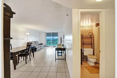 3001 W Rolling Hills Cir #702, Davie, FL 33328 - Photo 12