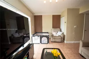158 Riviera Cir, Weston, FL 33326 - Photo 6