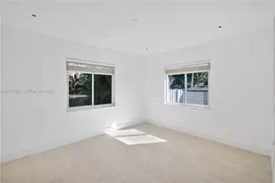 162 NE 108th St, Miami Shores, FL 33161 - Photo 24