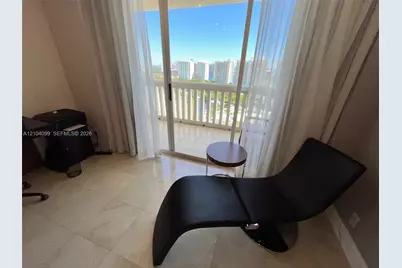 1000 W Island Blvd #2707, Aventura, FL 33160 - Photo 16
