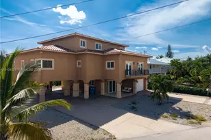 51 W Plaza Del Lago, Islamorada, FL 33036 - Photo 10