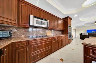 51 W Plaza Del Lago, Islamorada, FL 33036 - Photo 24