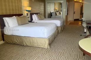 18001 Collins Ave, Sunny Isles Beach, FL 33160 - Photo 10