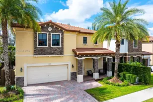 9890 NW 86th Terrace, Doral, FL 33178 - Photo 4