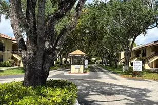 1969 SW 15th St, Deerfield Beach, FL 33442 - Photo 24