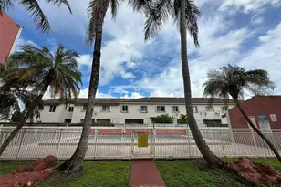 8425 NW 8th St, Miami, FL 33126 - Photo 46
