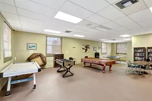 3660 NE 166th St, North Miami Beach, FL 33160 - Photo 24