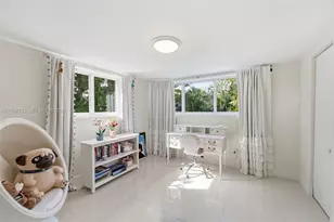 9361 SW 103rd St, Miami, FL 33176 - Photo 32
