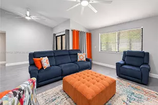 1657 NW 81st Way, Plantation, FL 33322 - Photo 8