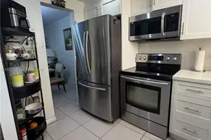 8880 Sunrise Lakes Blvd, Sunrise, FL 33322 - Photo 12