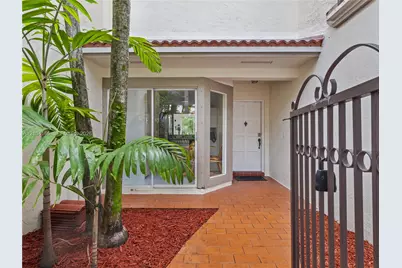4521 NW 102nd Ct, Doral, FL 33178 - Photo 8