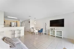 3182 SW 129th Ave, Miramar, FL 33027 - Photo 6