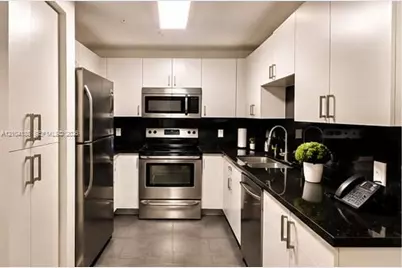 185 SE 14th Ter #1703, Miami, FL 33131 - Photo 18