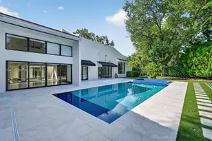 7001 Robles St, Coral Gables, FL 33143 - Photo 10