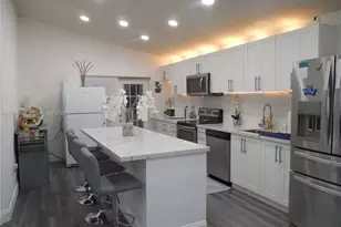 17830 SW 143rd Ct, Miami, FL 33177 - Photo 14