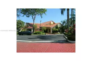 10121 W Sunrise Blvd, Plantation, FL 33322 - Photo 2