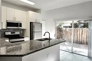 8432 NW 107 Ct, Doral, FL 33178 - Photo 20
