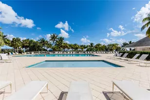 881 Ocean Dr, Key Biscayne, FL 33149 - Photo 10