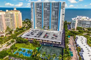 881 Ocean Dr, Key Biscayne, FL 33149 - Photo 16