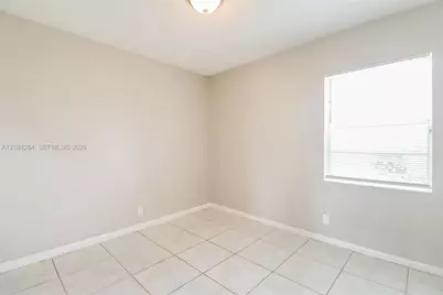 7701 SW 7th Ct, North Lauderdale, FL 33068 - Photo 10