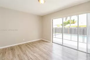 7701 SW 7th Ct, North Lauderdale, FL 33068 - Photo 4