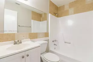 7701 SW 7th Ct, North Lauderdale, FL 33068 - Photo 12