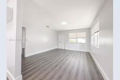 250 NW 82nd Ter, Miami, FL 33150 - Photo 20