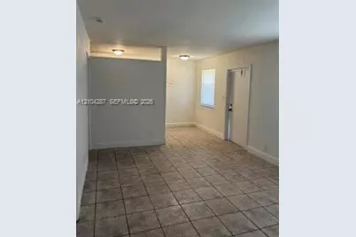 724 NW 4th Ave #2, Fort Lauderdale, FL 33311 - Photo 2