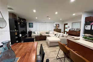 14615 NE 5th Ct, Miami, FL 33161 - Photo 16